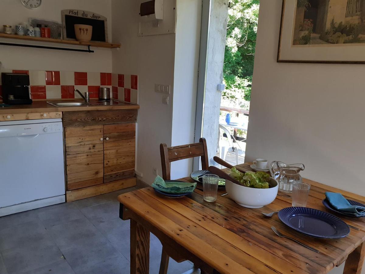 Le Studio Du Crot Noir Cussy-en-Morvan Экстерьер фото